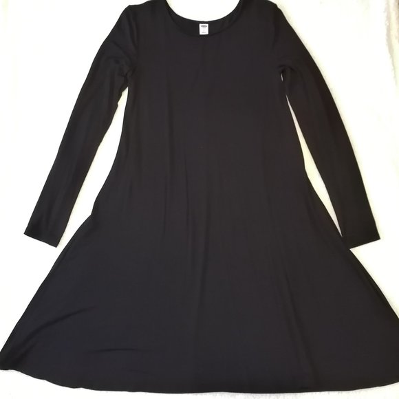 Old Navy flowy black midi dress - Picture 2 of 7